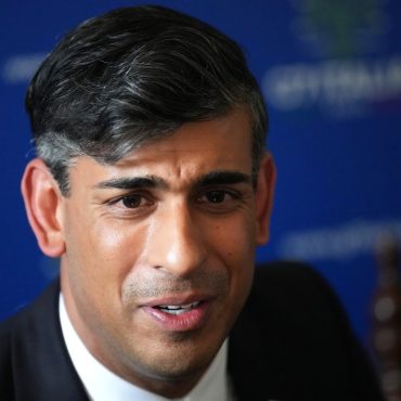 Rishi Sunak uses Ukraine summit to criticise Russia backers