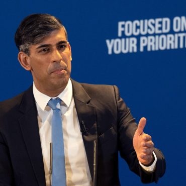 Sunak not aware of other Tory candidates facing betting probe