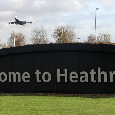 Heathrow predicts record passenger numbers amid spike in holiday demand