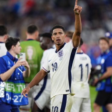 England reach Euro 2024 quarter finals after dramatic comeback win over Slovakia
