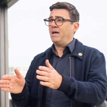 Number 10 pledges to loosen Whitehalls tight grip over cities and regions