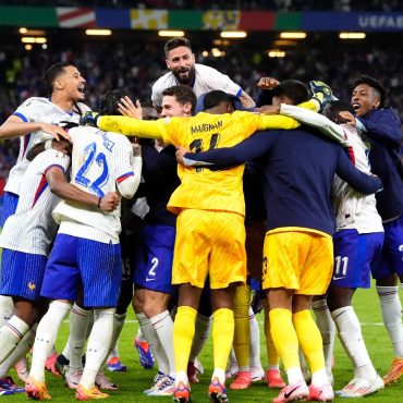 France beat Portugal on penalties to reach Euro 2024 semi finals