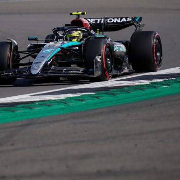 Lewis Hamilton win the British Grand Prix