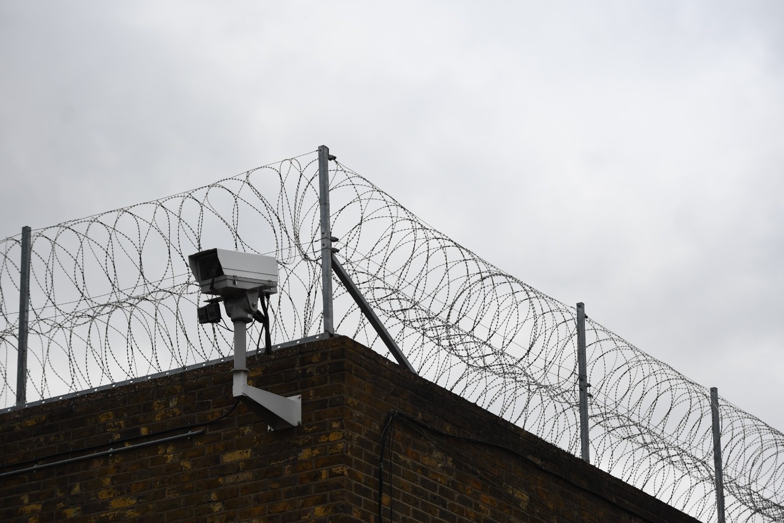 Smell Detectors And AI Cameras To Be Considered To Monitor Criminals