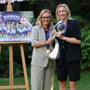 Lionesses Lift Euros Trophy In Front Of Thousands At Buckingham Palace