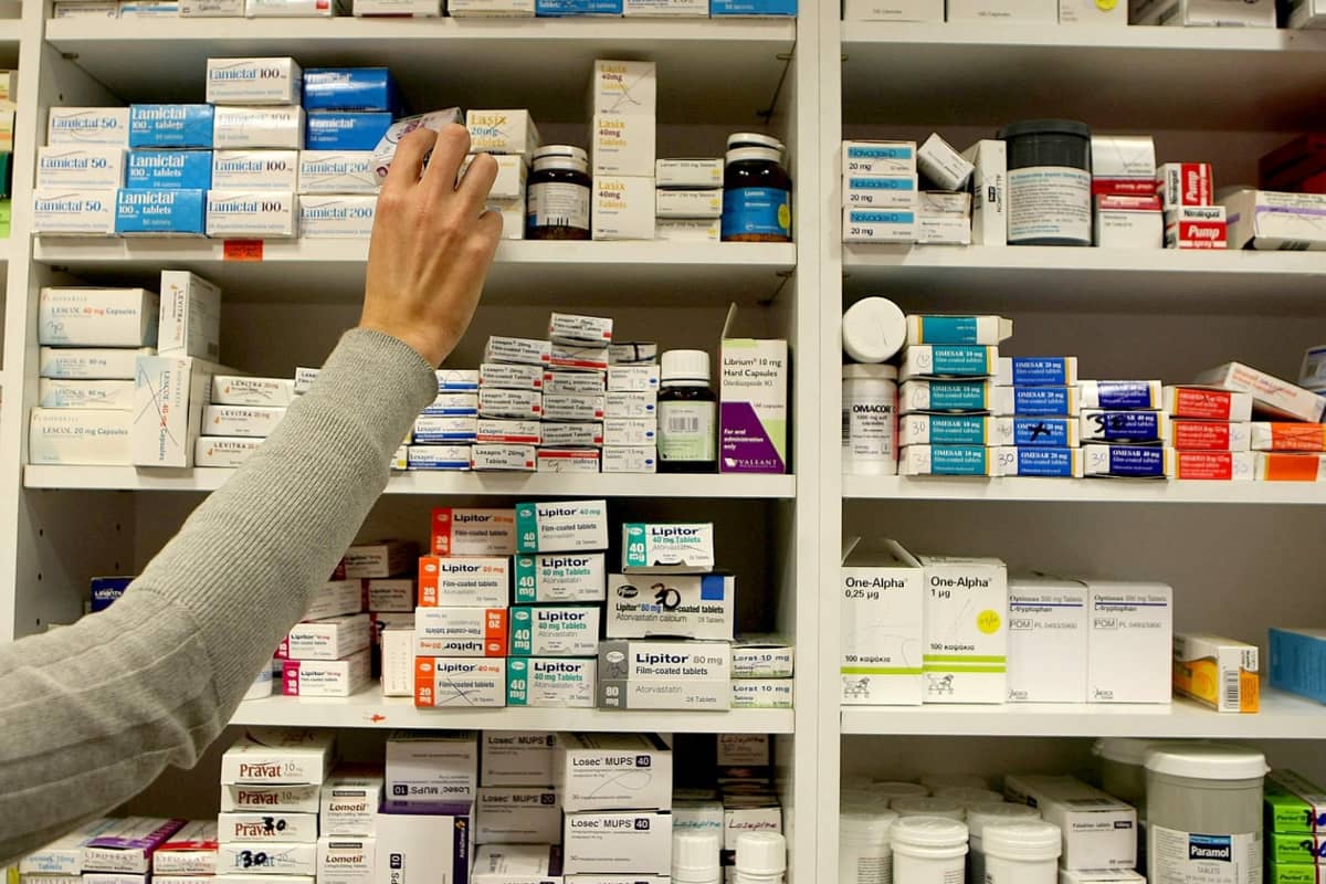 Pharmacists Will Be Able To Treat People For More Illnesses Under NHS Scheme