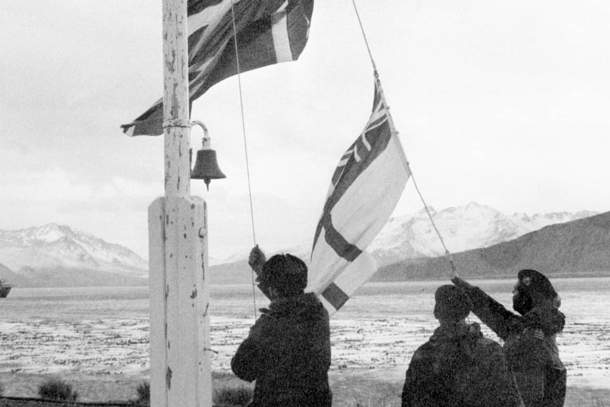 Argentinas Government Moves To Enforce Falkland Islands Oil Sanctions