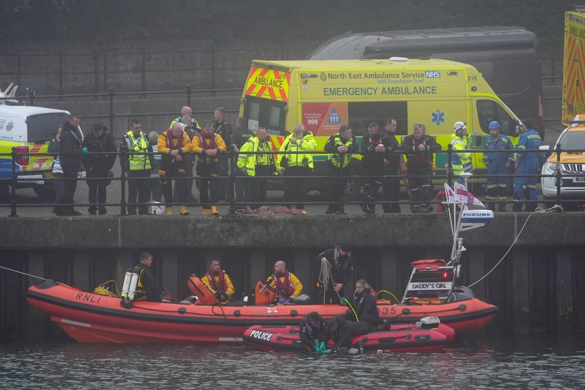 Major Emergency Service Operation After Car Goes Into River Wear