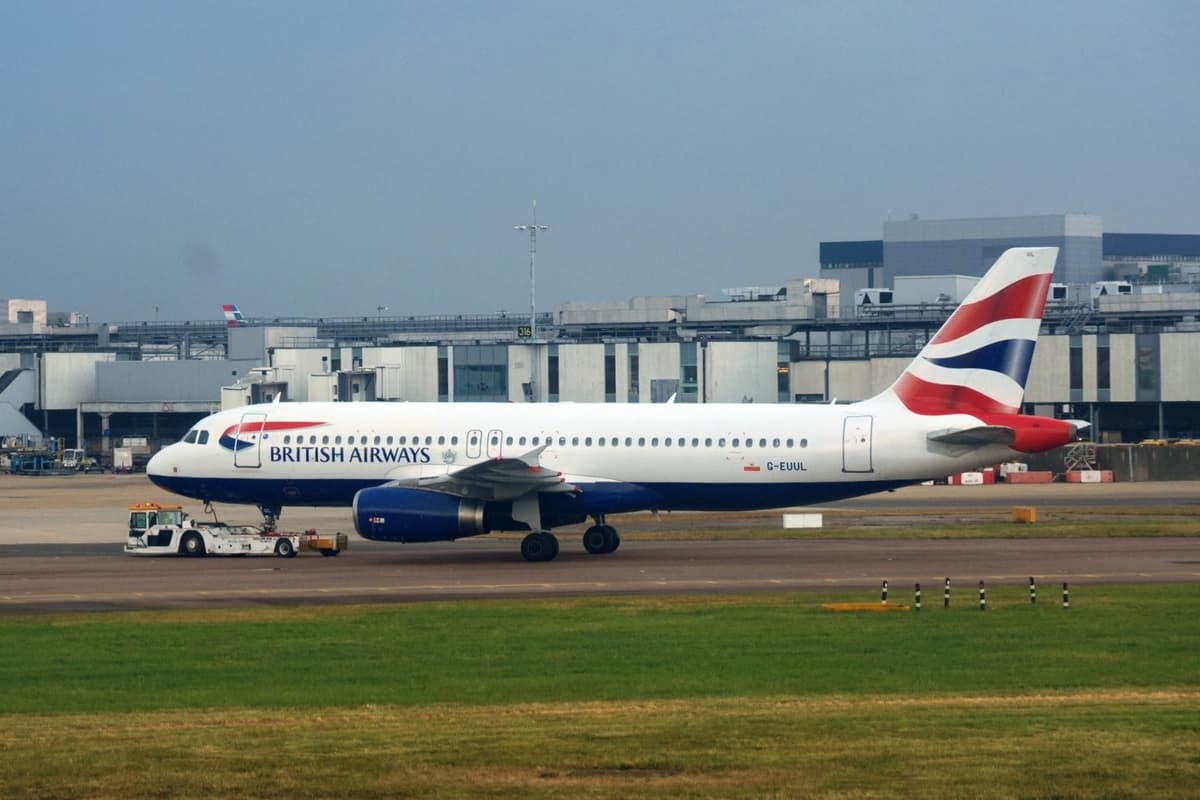 Flights Departing UK Disrupted By Air Traffic Control Technical Issue
