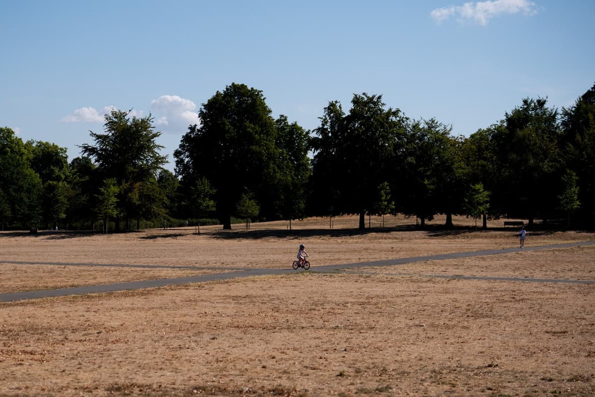 Temperatures Expected To Reach 36C As Heatwave Conditions Return To UK