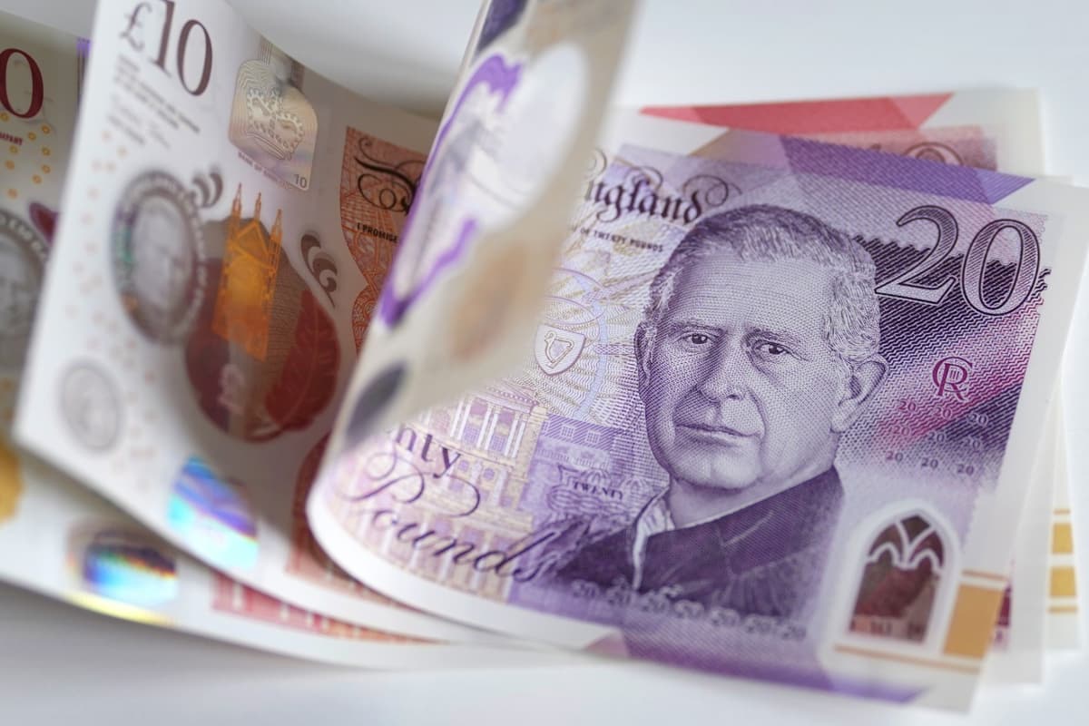 World Cup And Junes Heatwave Help UK Economy Withstand Iran War Pressures