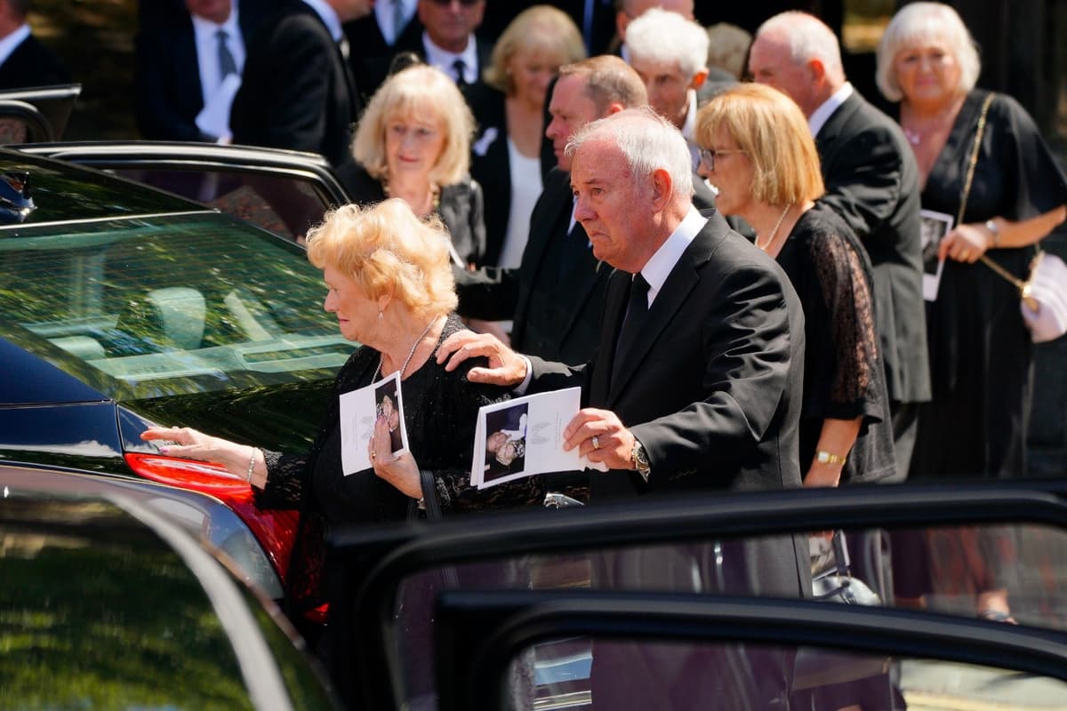 Bonnie Tyler Remembered As A Star But Never A Diva At Her Funeral