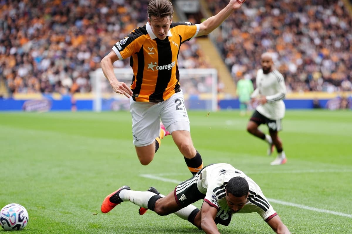 Hull Start Season In Sensational Style With Shock Victory Over Manchester United
