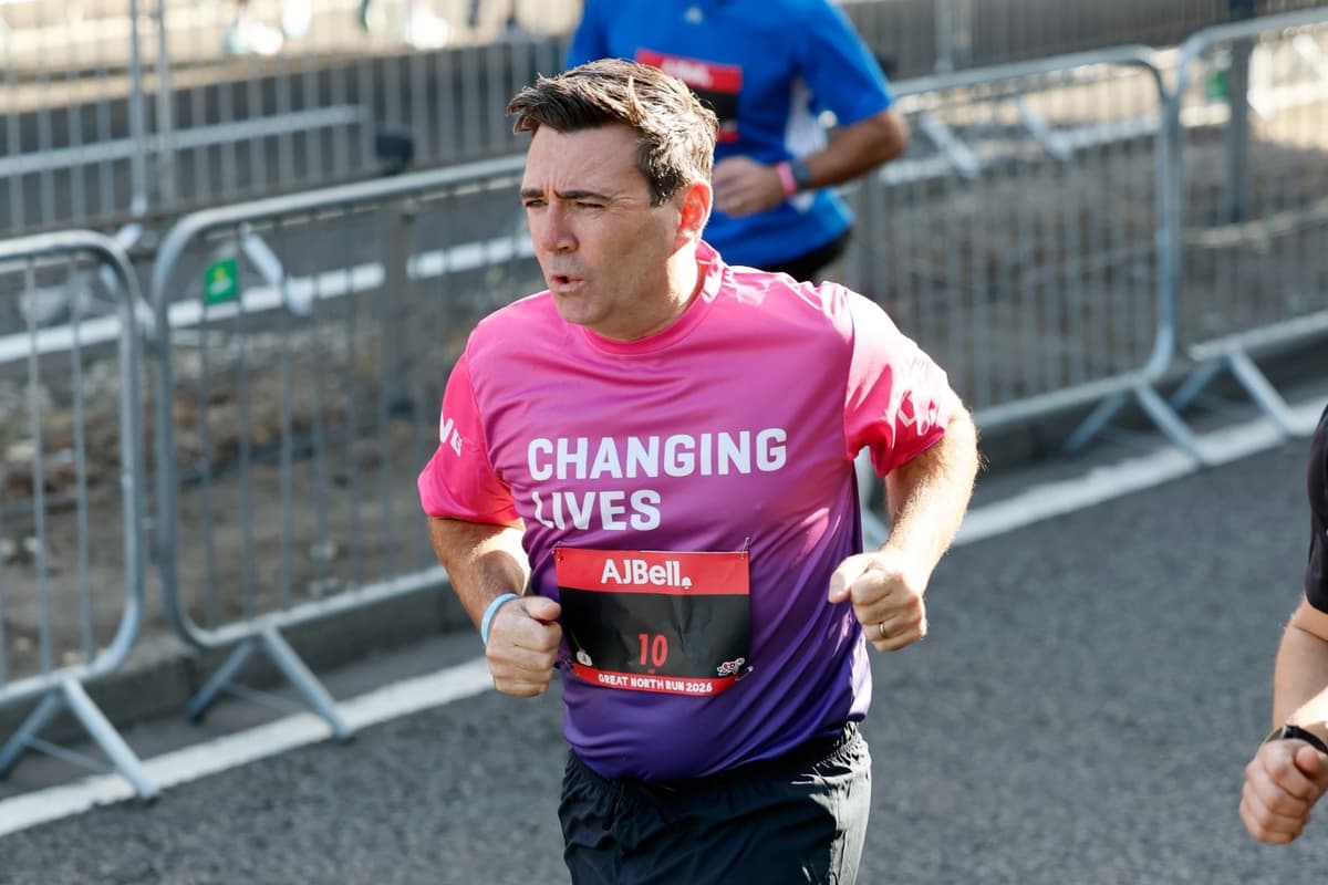 Andy Burnham Takes Part In Great North Run For Homelessness Charity