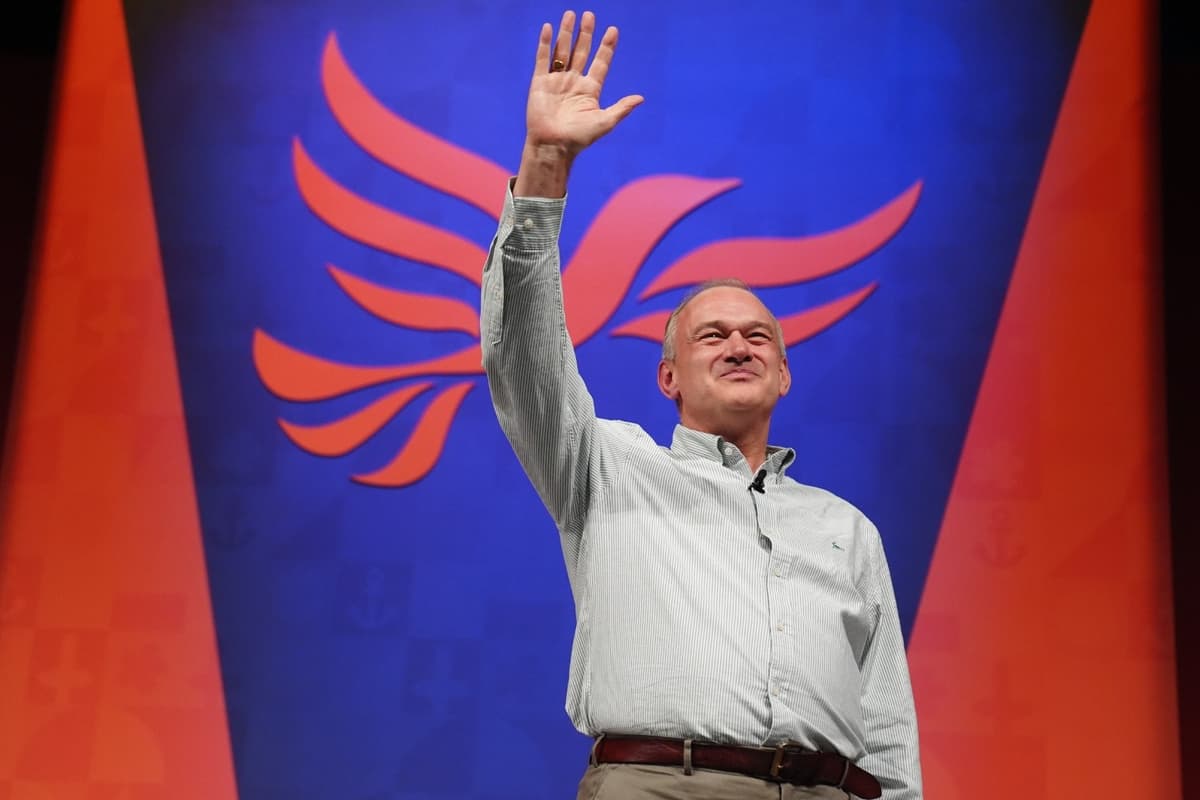 Davey Says Lib Dems Wont Give Up Fight Against Nasty Populism