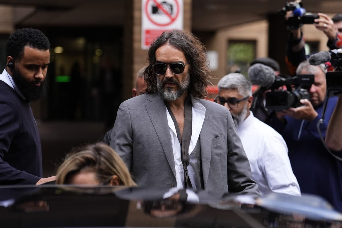 Russell Brand Says God Bless You While Leaving Court After Pre Trial Hearing