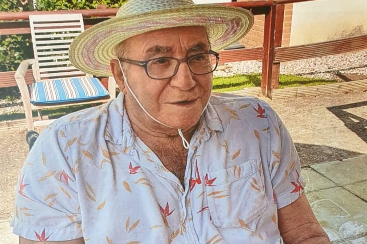 Two Police Officers Who Used A Taser And Baton On 92 Year Old Amputee Sacked