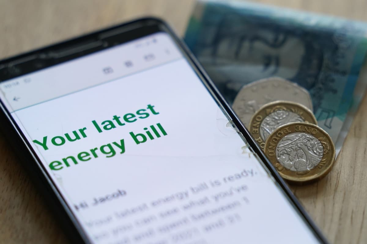 Cost Of Living Crisis Has Left Families 2900 Worse Off Think Tank Says