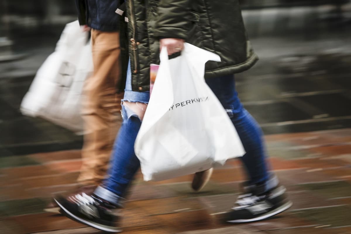 Retailers Suffer Sharp Year On Year Decline In Footfall