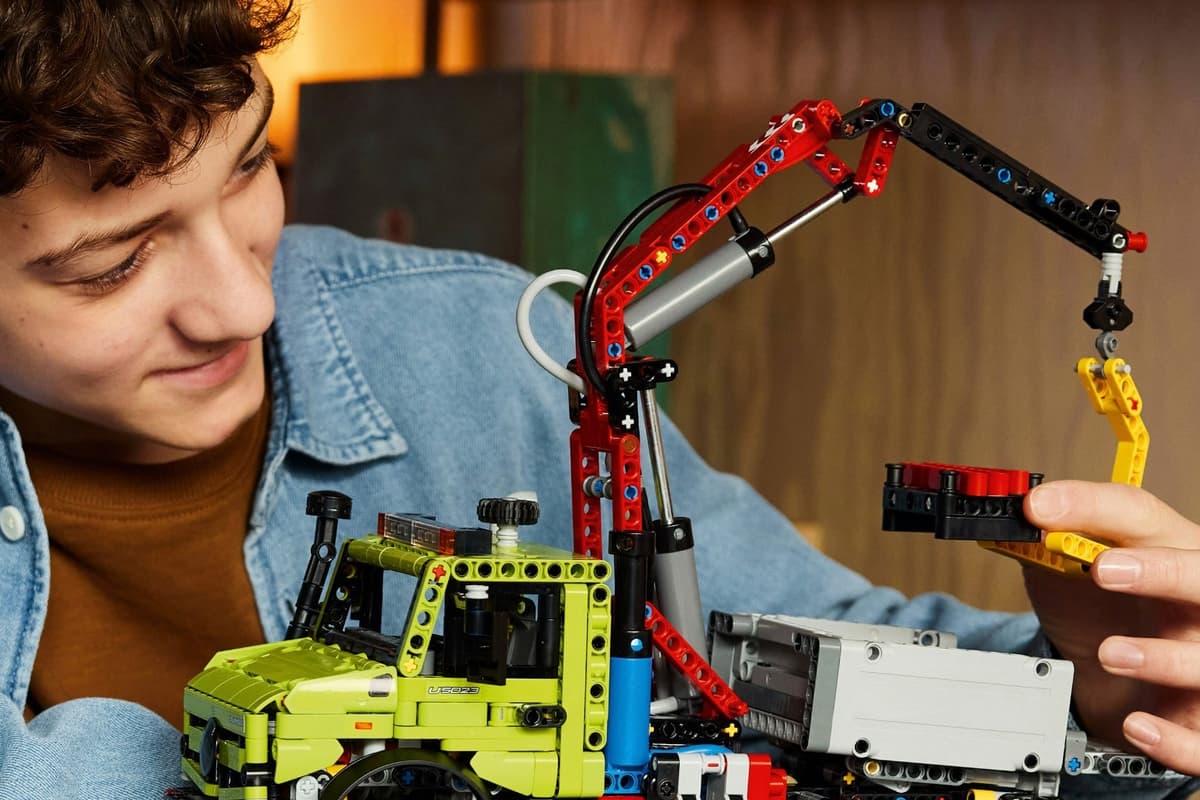 Parents Driving Up Sales Of Screen Free Toys This Christmas