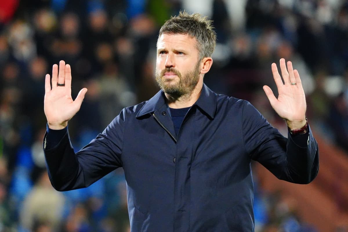 Carricks Como Calamity  Manchester United Slump To Embarrassing Loss In Italy