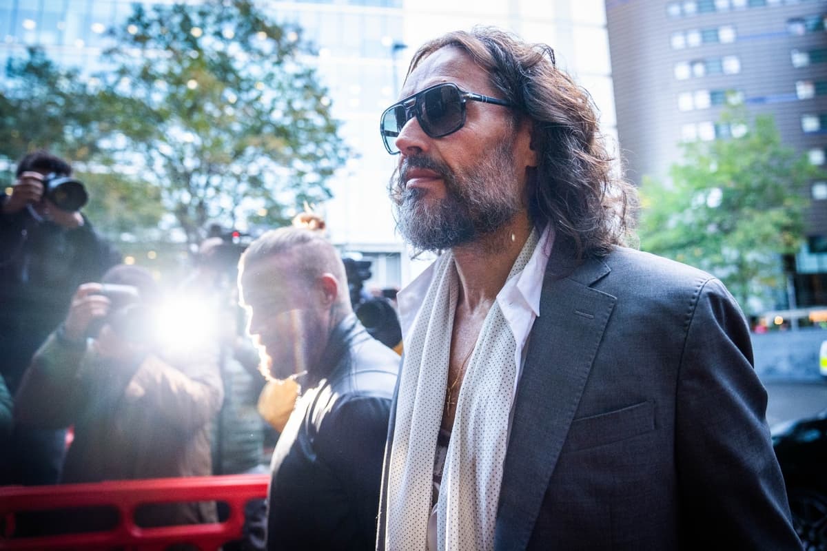 Russell Brand Rape Accuser Did Not Think Police Would Believe Her Court Hears