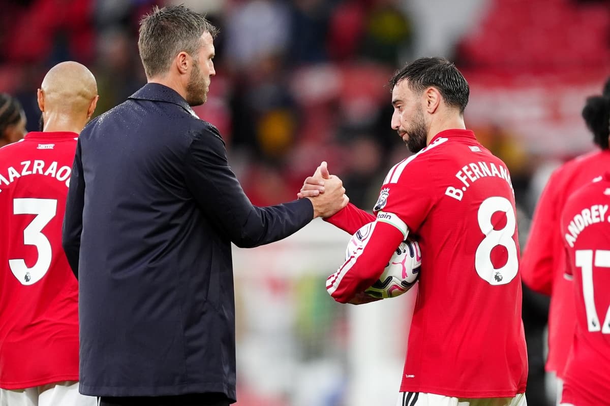 Michael Carrick And Bruno Fernandes Hold Clear The Air Talks Before Chelsea Trip