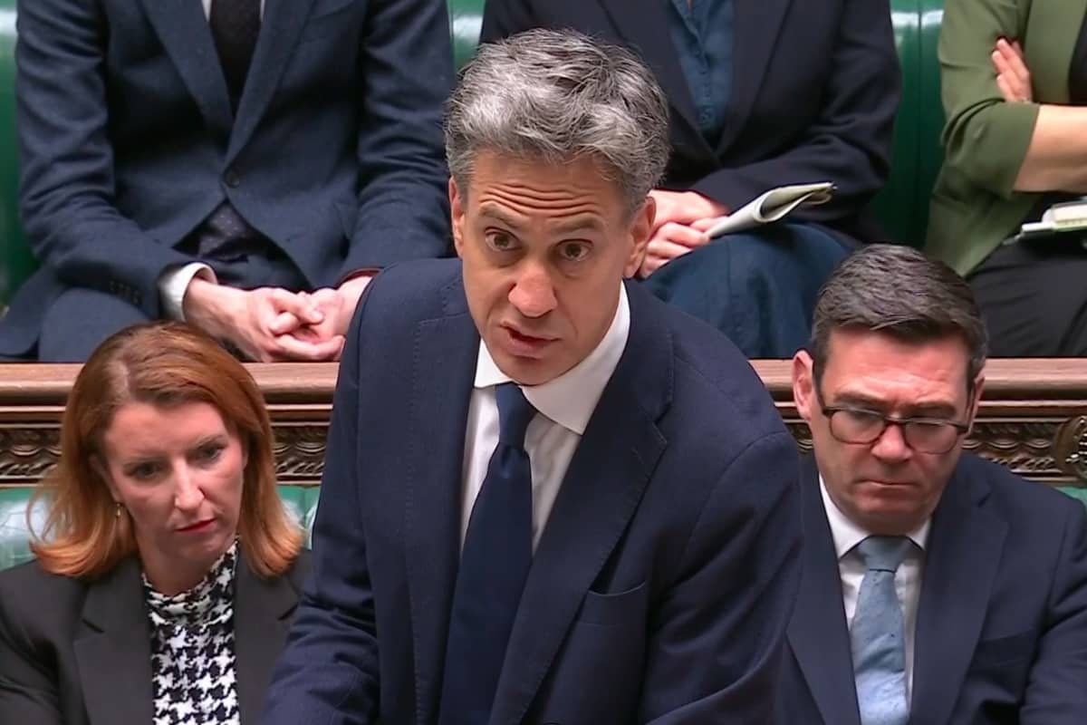 Miliband Risks Backlash From US And Israel As UK Announces West Bank Sanctions