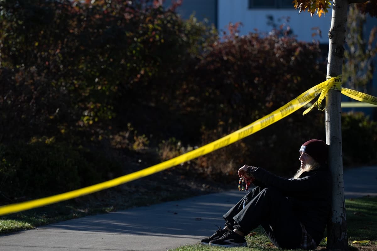 Teenage Gunman Who Killed Four At Oregon School Was Former Student Police Say