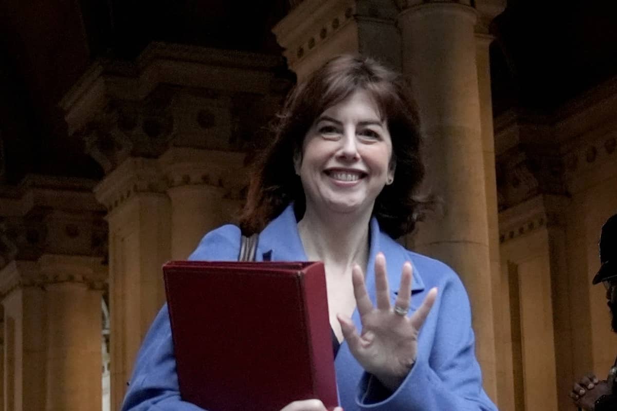 Change Will Come On Antisemitism In Englands Schools Education Secretary