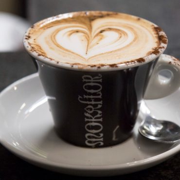 Drink coffee in the morning to reap health benefits  study