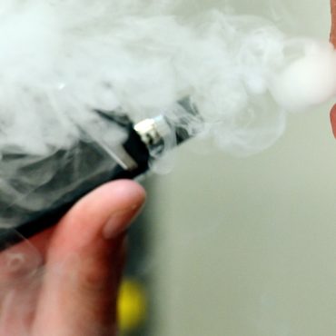Vapes four times more profitable than tobacco to convenience stores  study