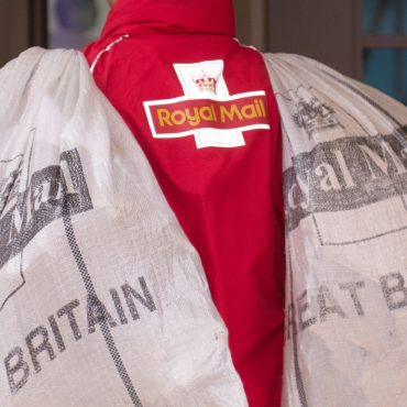 Almost 11 million people hit by post delays over Christmas  Citizens Advice