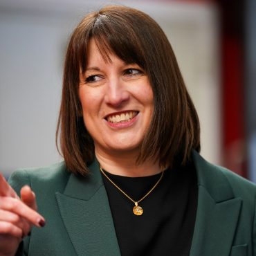 UK economy sees modest growth in the final months of 2024  ONS