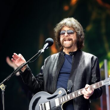 Jeff Lynnes Electric Light Orchestra Cancel Performance At BST Hyde Park