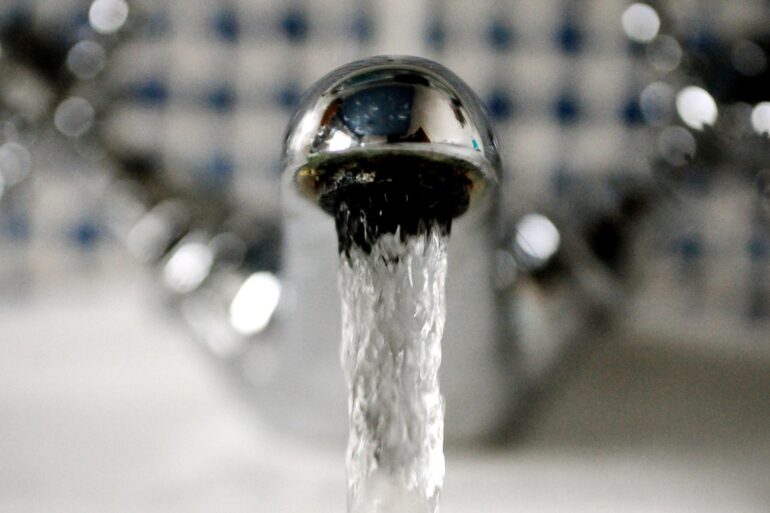 Overhaul Water Regulators Into One Single Body Landmark Review Recommends