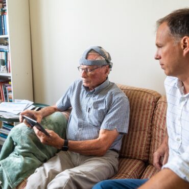 Brainwave Test Detects Alzheimers Linked Memory Issues Years Before Diagnosis