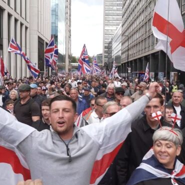 Police Assaulted As Thousands Of Tommy Robinson Protesters Descend On London