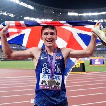 Jake Wightman Secures 1500m World Silver As Josh Kerr Pulls Up In Tokyo Final