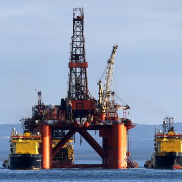 UK Government Must Not Ramp Up Decline Of Scottish Oil And Gas Sector MPs Warn