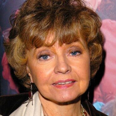Fawlty Towers Actress Prunella Scales Dies Aged 93 Family Announces