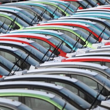 Number Of Cars Built In The UK Sharply Down Following JLR Cyber Attack