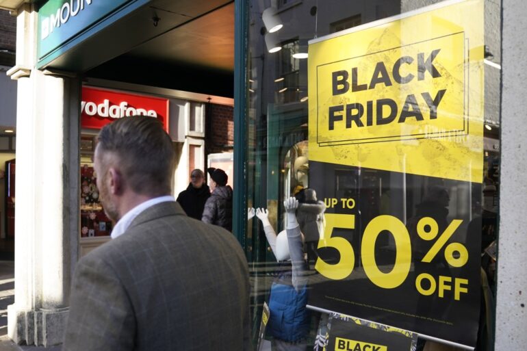 58 Of Last Years Black Friday Shoppers Would Have Spent Money Differently