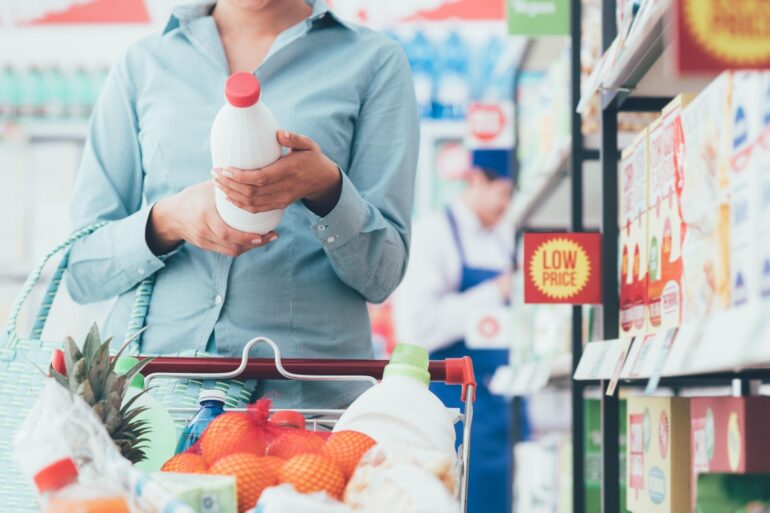 Food Industry Workers Say They Are Not Paid Enough To Afford Basics  Report