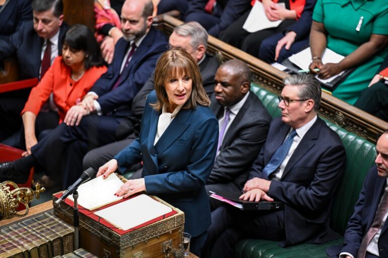 UK Economy Contracts For Second Month Running In October