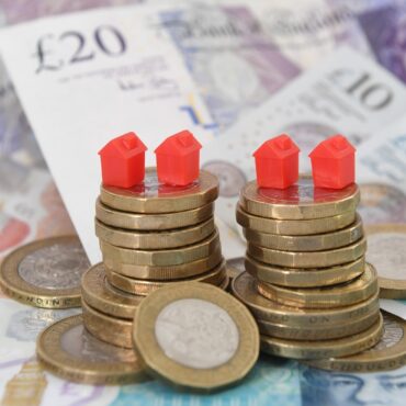 UK House Sales Set To Edge Down In 2026 Amid Tight Affordability
