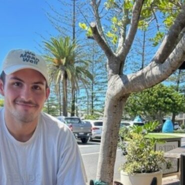 Injured Police Officer Wakes From Coma After Bondi Terror Attack