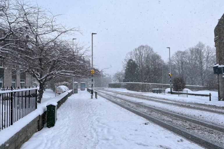 Amber Warning For Snow Issued As Wintry Weather Continues