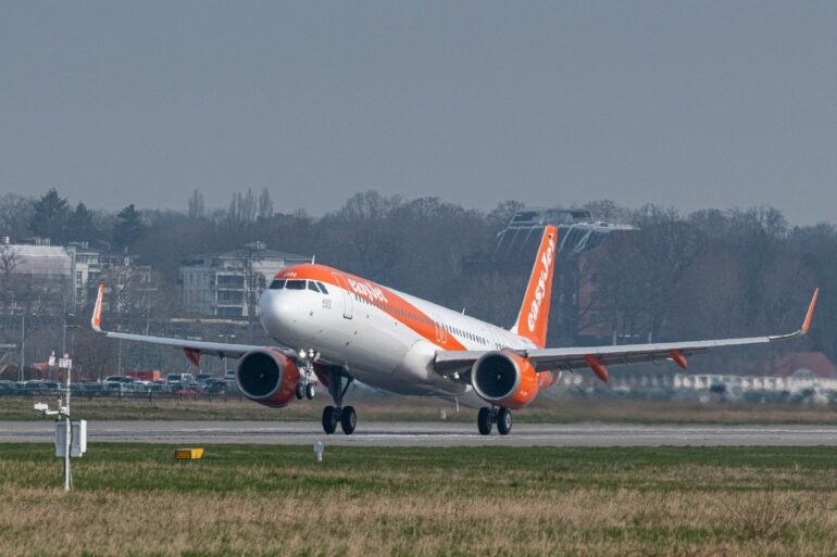 EasyJet Used Misleading Baggage Price Claim Says Regulator