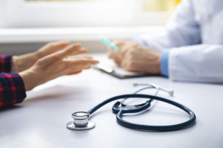 UK Medical Graduates To Be Prioritised For Training Places Under New Bill